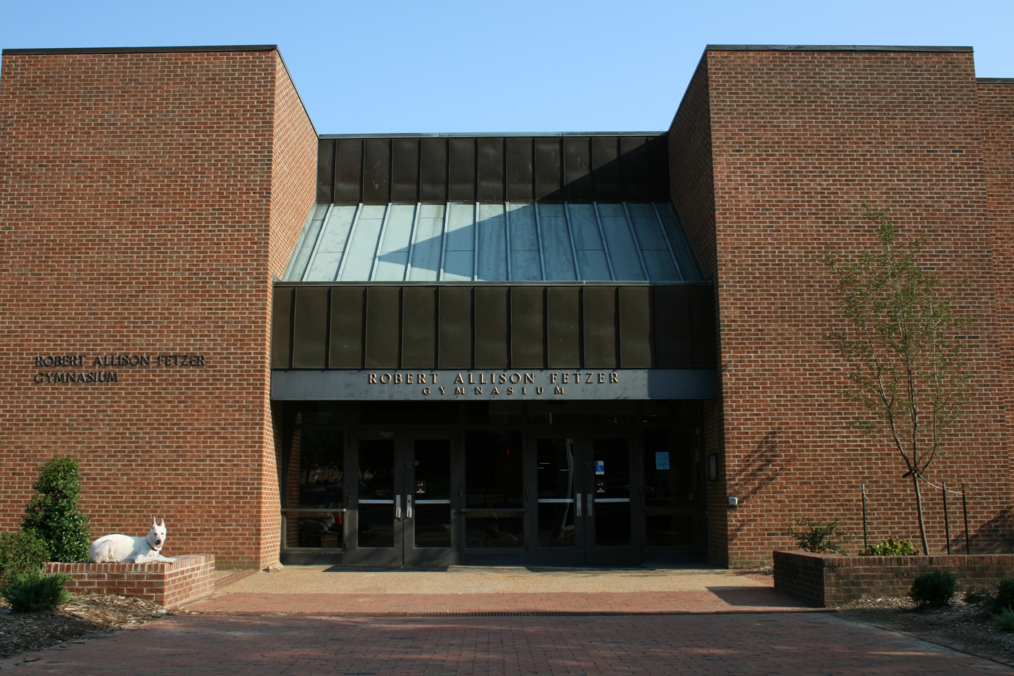 UNC Fetzer Gymnasium